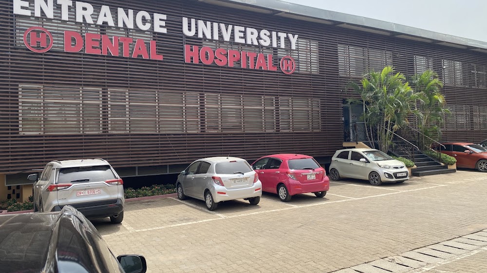 ENTRANCE UNIVERSITY DENTAL HOSPITAL